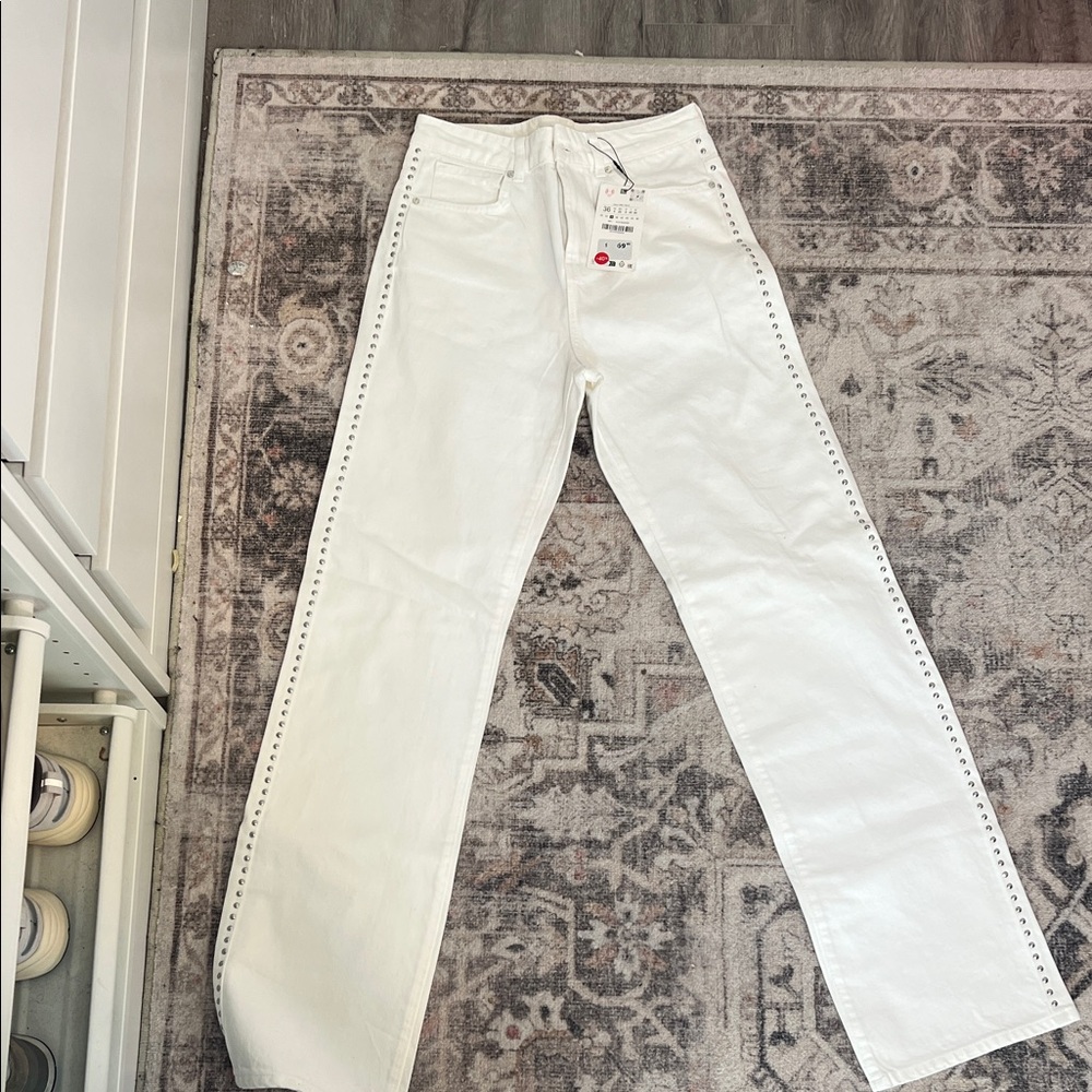 Zara White Straight Leg Jeans with Studded Detail